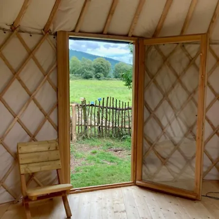 Aughavannagh Yurt Glamping Охрим