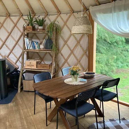 Aughavannagh Yurt Glamping Campismo de Luxo *