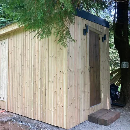 Aughavannagh Yurt Glamping 럭셔리텐트 어흐림