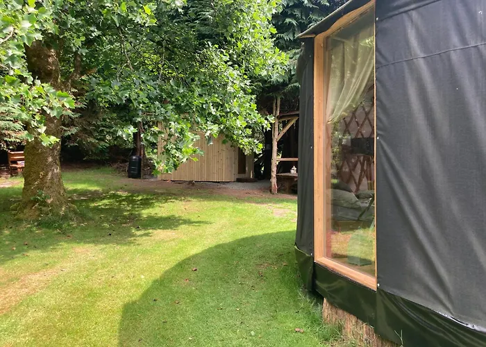 Aughavannagh Yurt Glamping 럭셔리텐트